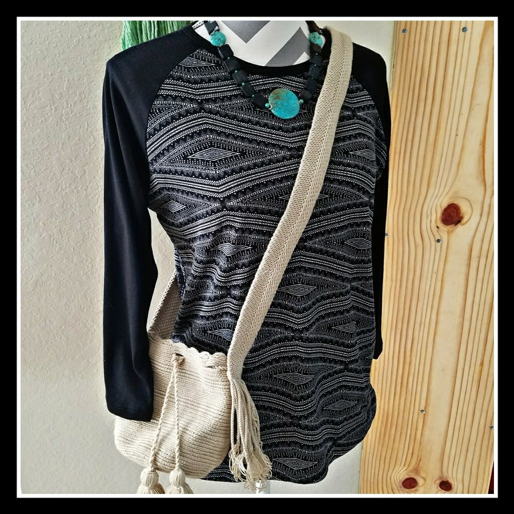 LuLaRoe Black and White Geometric Randy
